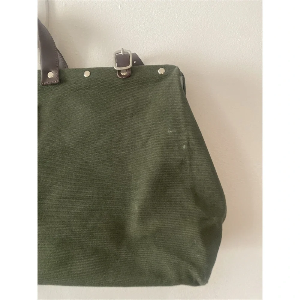 Bespoke Post Line of Trade Canvas Crossbody Duffel Weekender Olive Green Bag